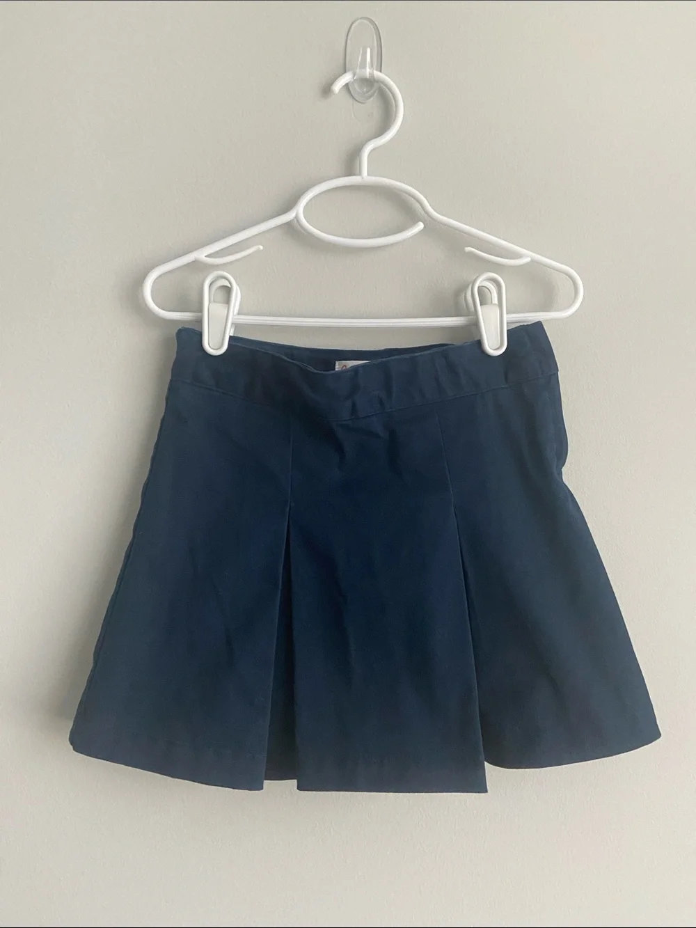 Cat and Jack 4T girls navy pleated uniform skirt/skort adjustable waist